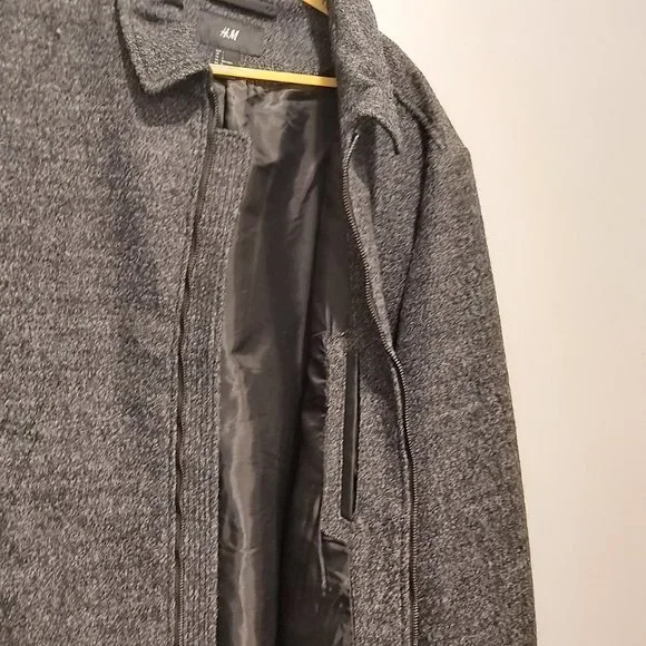 HM Grey Coach Jacket - Picture 3 of 6
